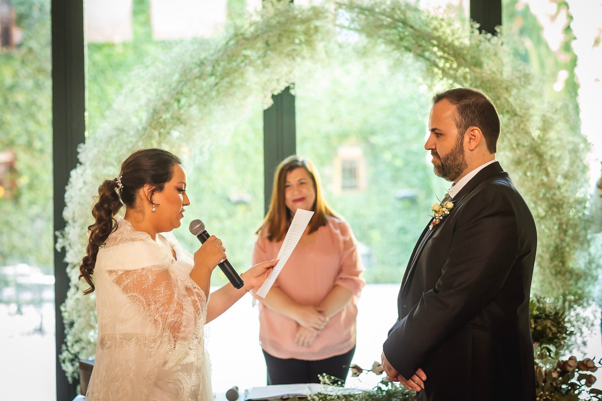 contratar maestro de ceremonias